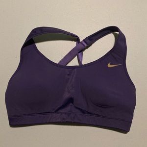 {Nike} adjustable sports bra